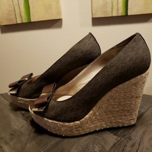 Michael Kors wedge shoe size 10